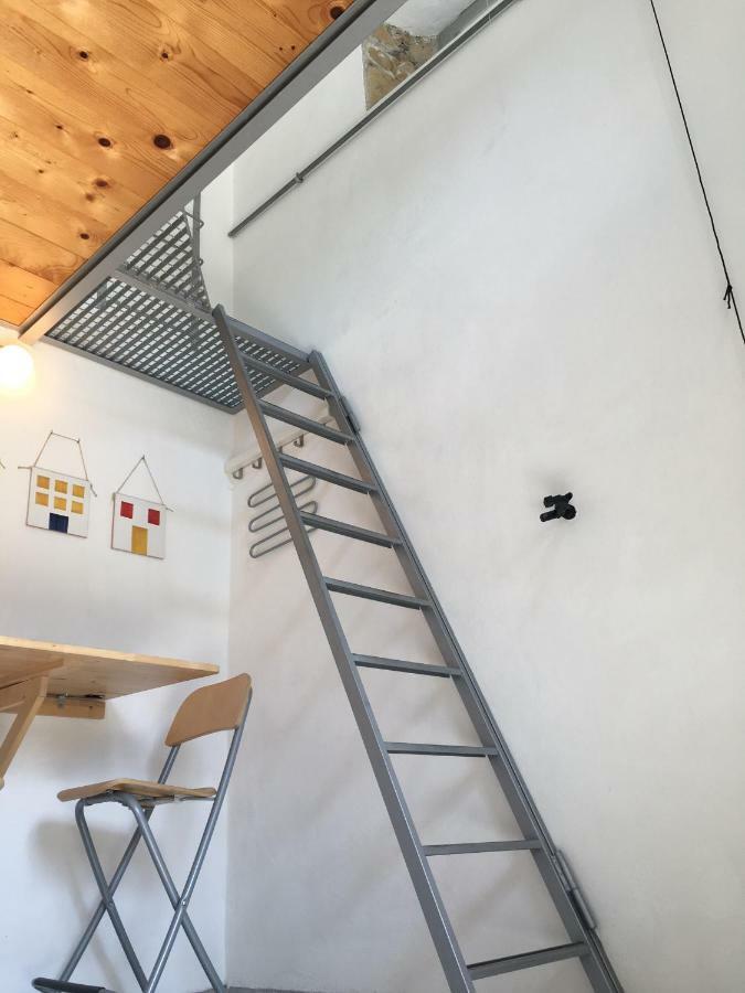 Ruderi Apartment *